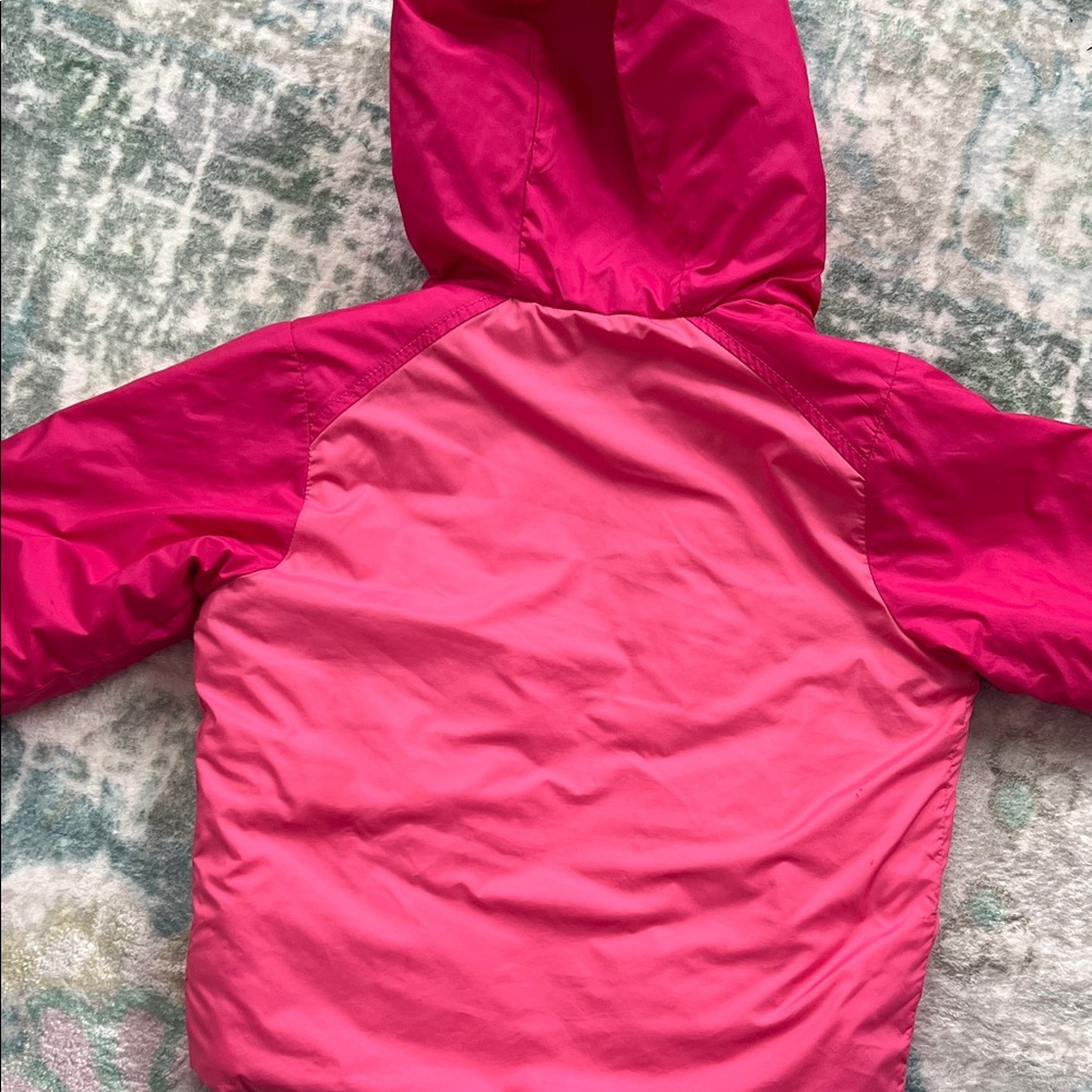 The North Face Reversable Fuzzy Pink Toddler Jacket 2T - Picture 3 of 8